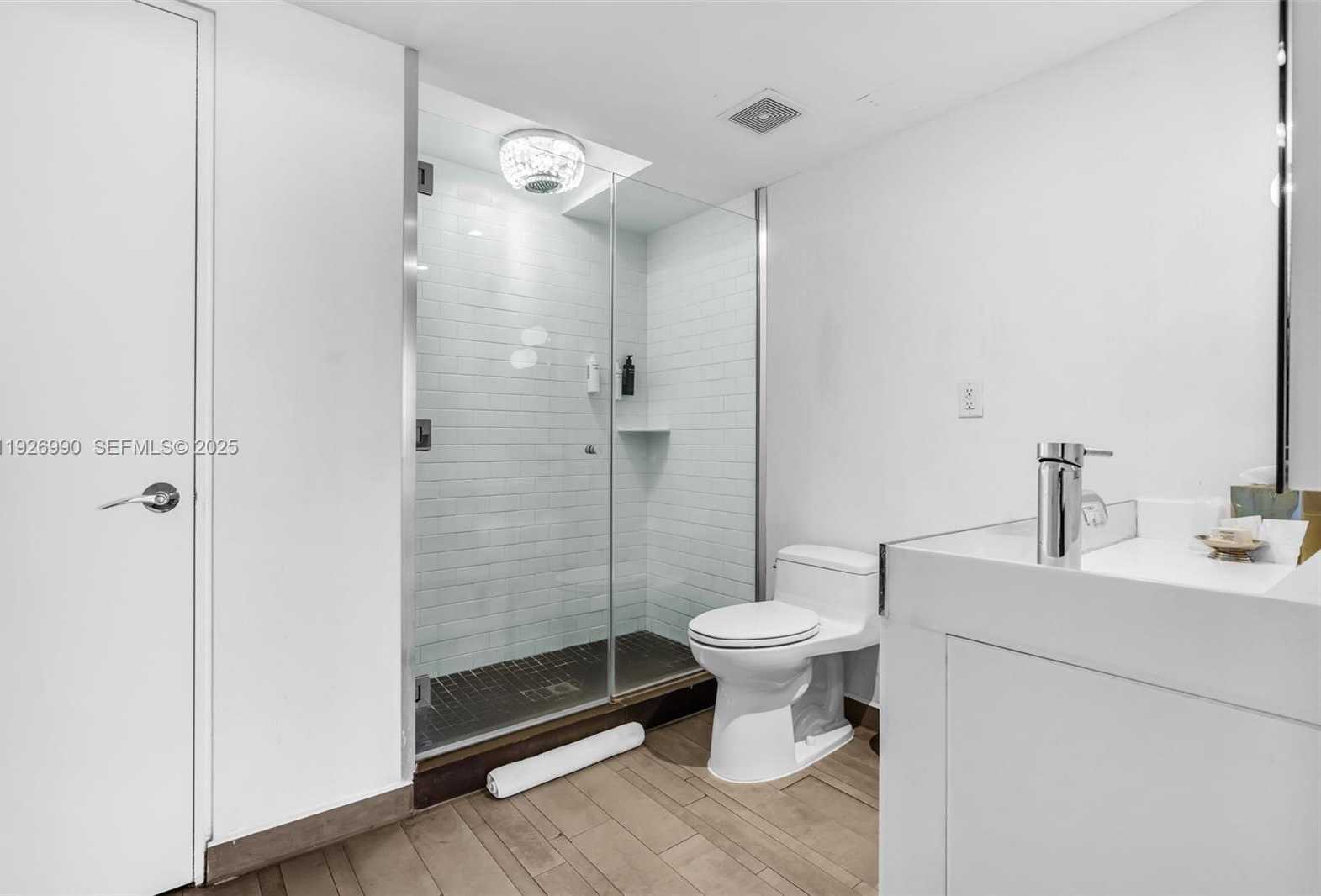 Small Image of 1100 WEST AVE #1420, Miami Beach Number 7