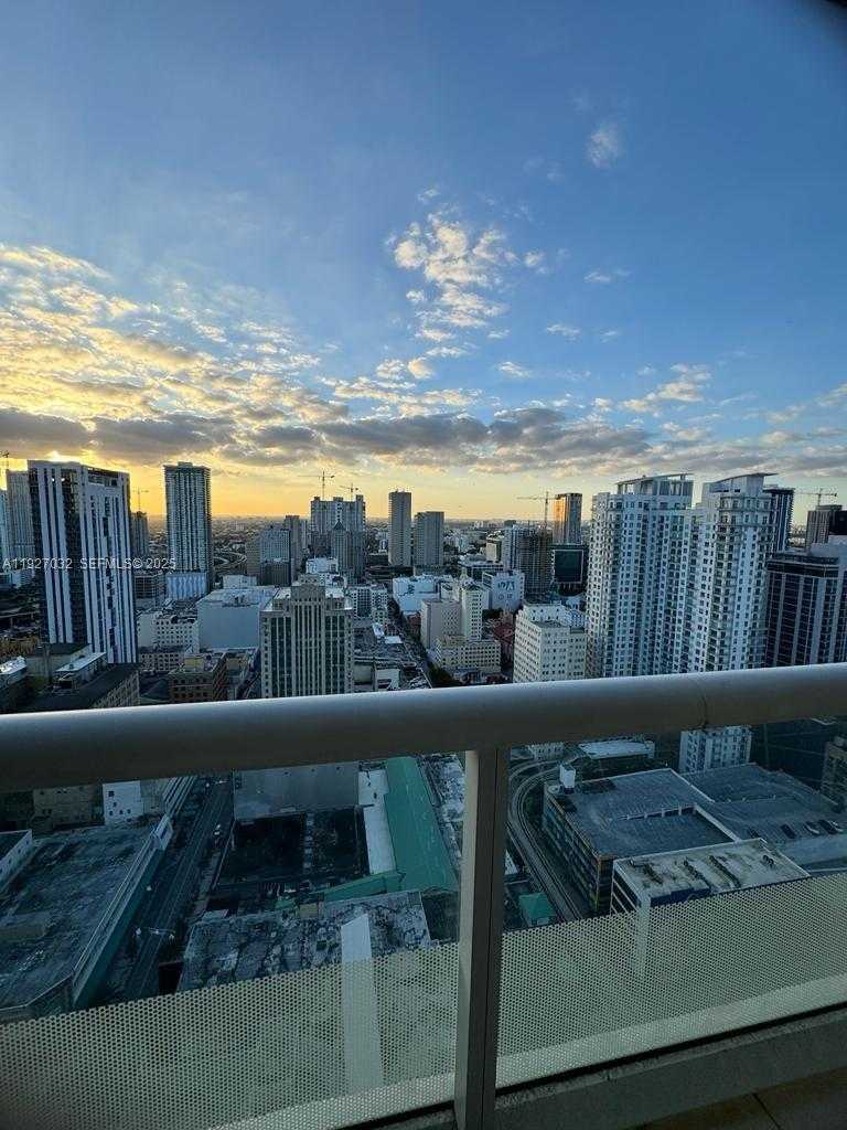 Small Image of 50 BISCAYNE BLVD #3807, Miami Number 19