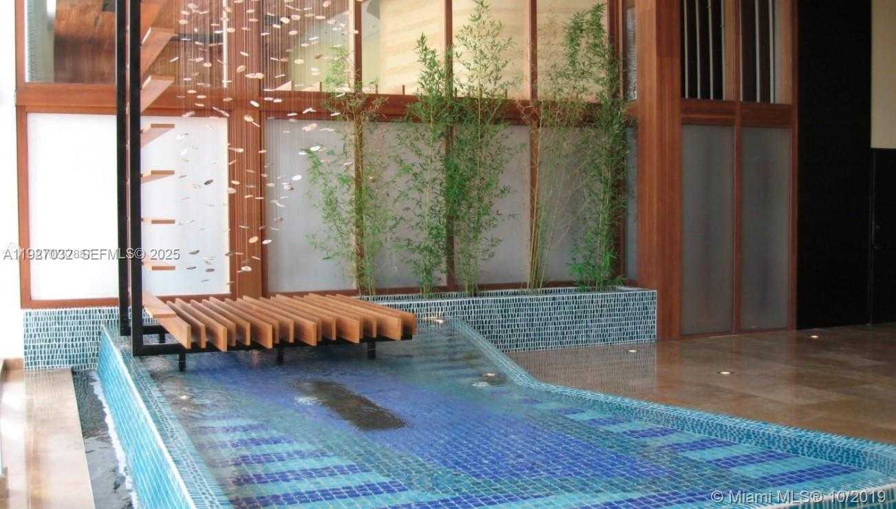 Small Image of 50 BISCAYNE BLVD #3807, Miami Number 22