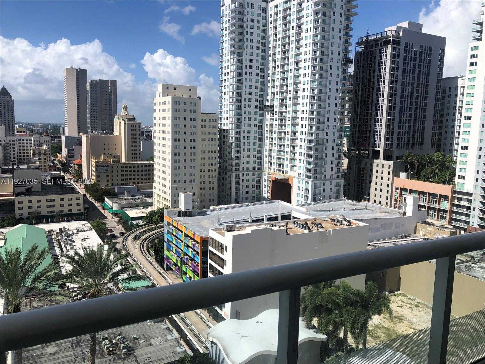 Small Image of 50 BISCAYNE BLVD #1703, Miami Number 19