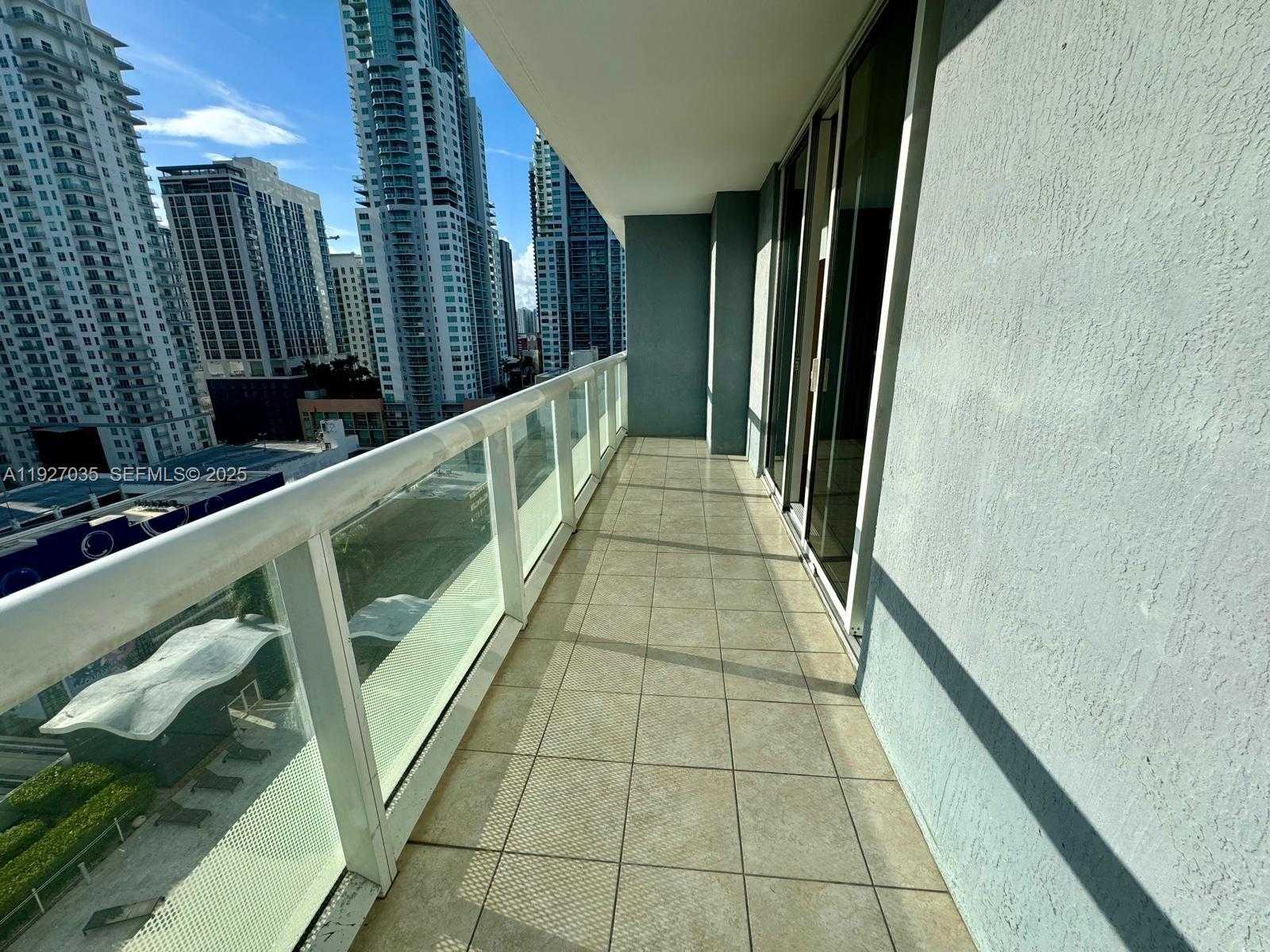 Small Image of 50 BISCAYNE BLVD #1703, Miami Number 20