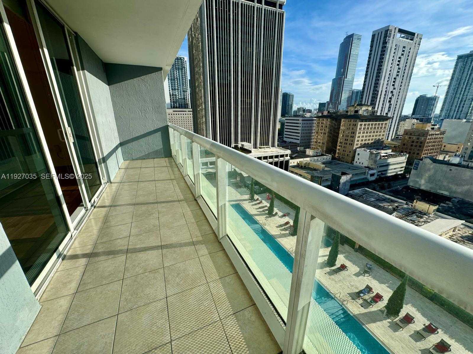 Small Image of 50 BISCAYNE BLVD #1703, Miami Number 21