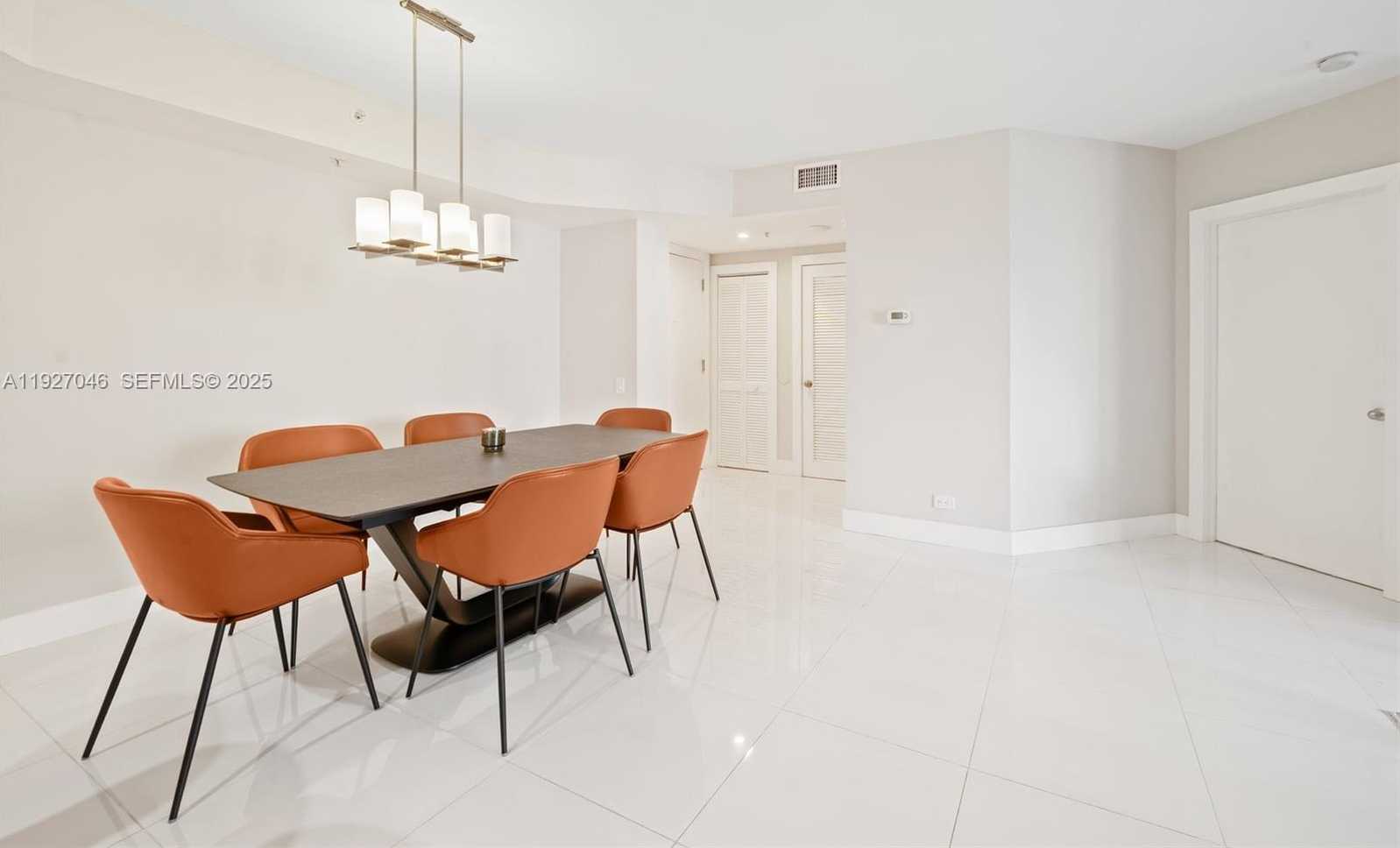 Small Image of 701 BRICKELL KEY BLVD #1605, Miami Number 11