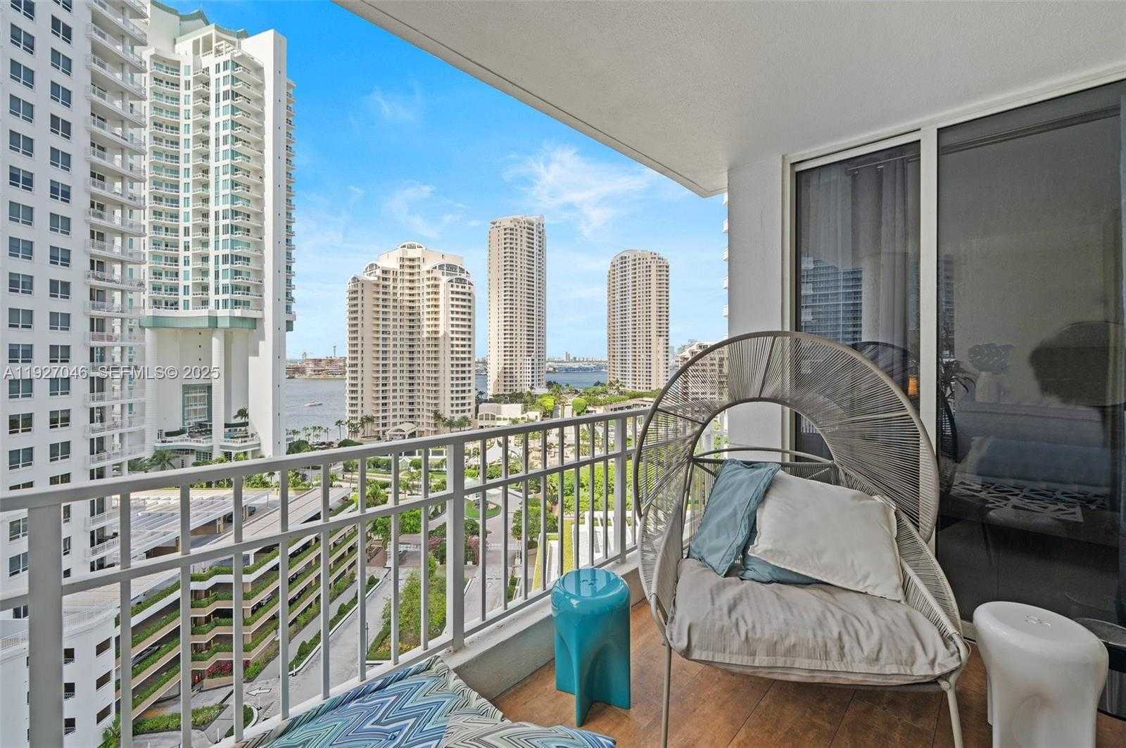 Small Image of 701 BRICKELL KEY BLVD #1605, Miami Number 26