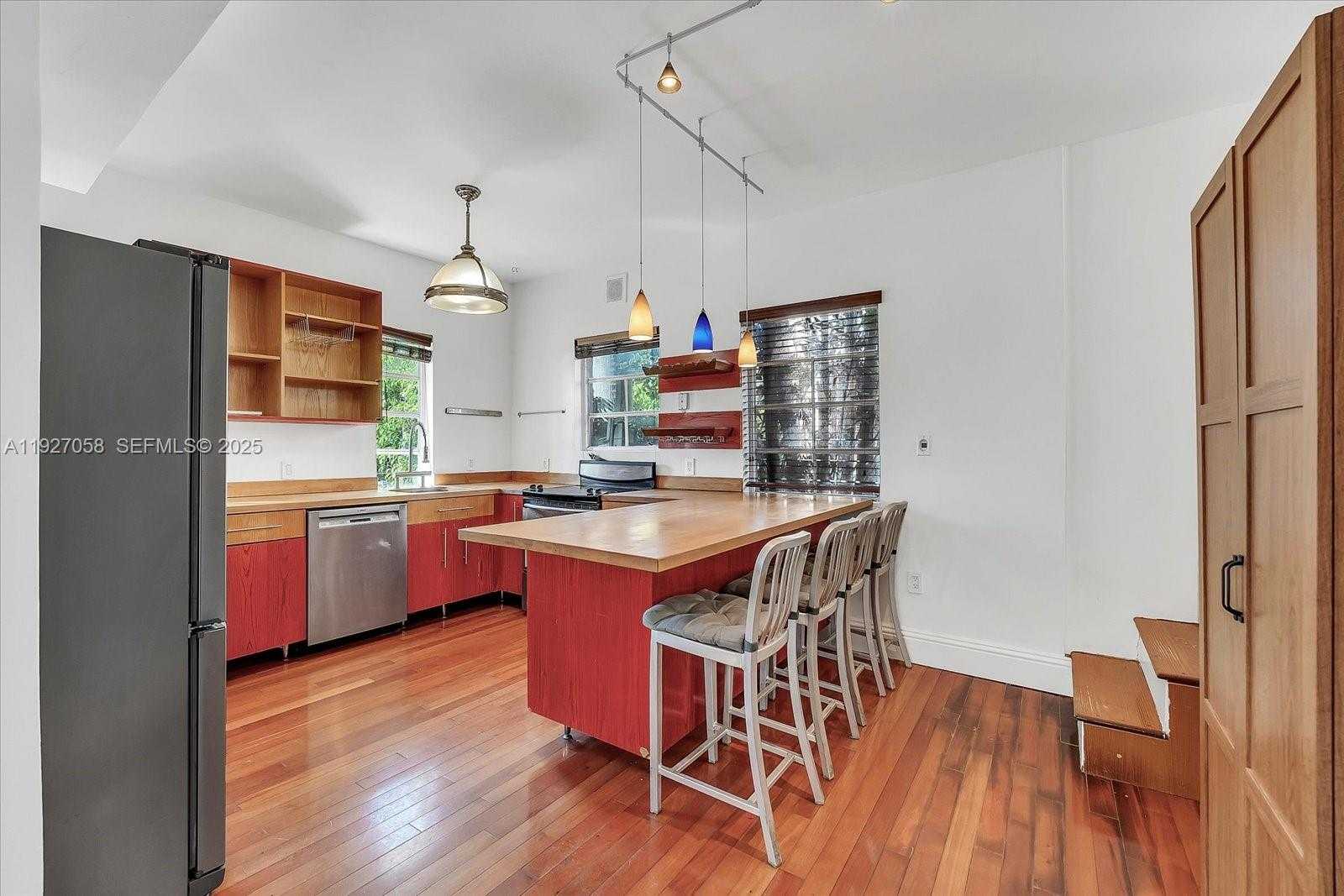 Small Image of 1525 PENNSYLVANIA AVE #1, Miami Beach Number 12