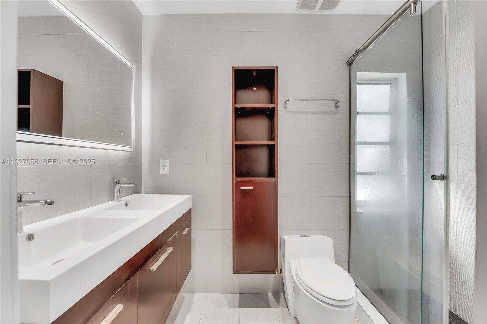 Small Image of 1525 PENNSYLVANIA AVE #1, Miami Beach Number 16