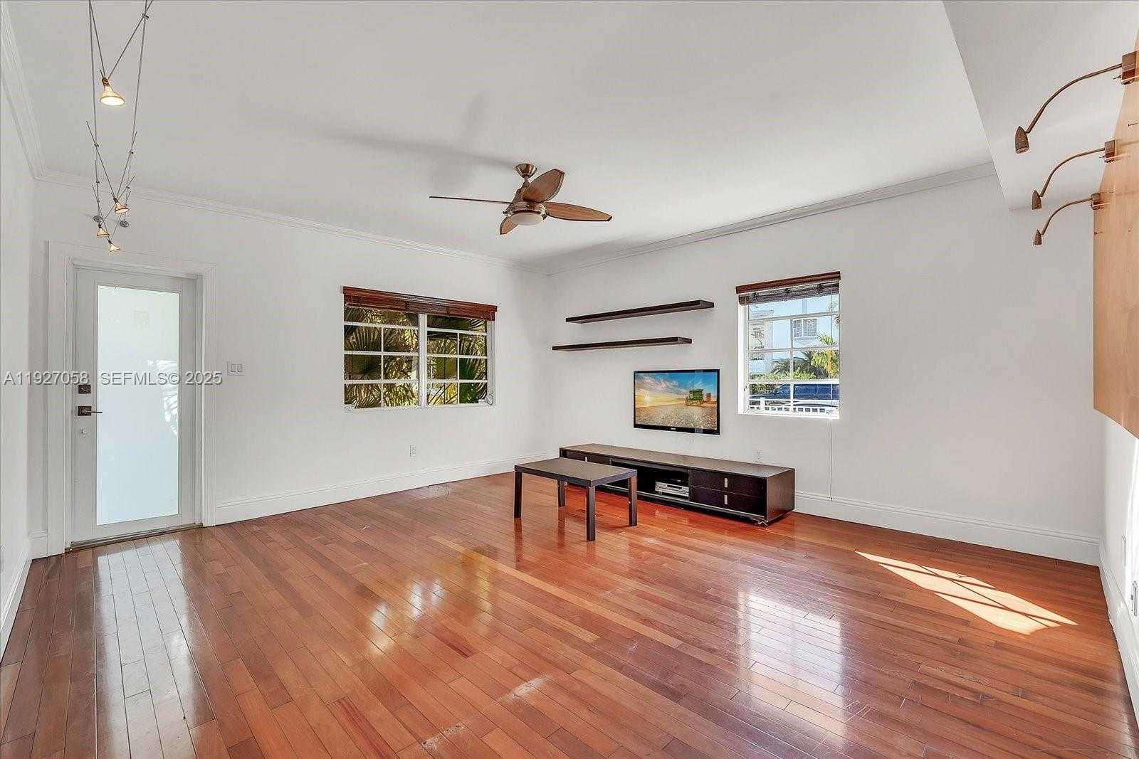 Small Image of 1525 PENNSYLVANIA AVE #1, Miami Beach Number 7