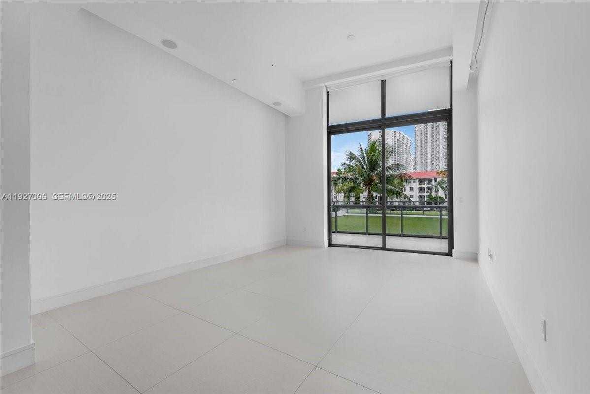 Small Image of 3250 NORTH EAST 188TH ST #103, Aventura Number 11