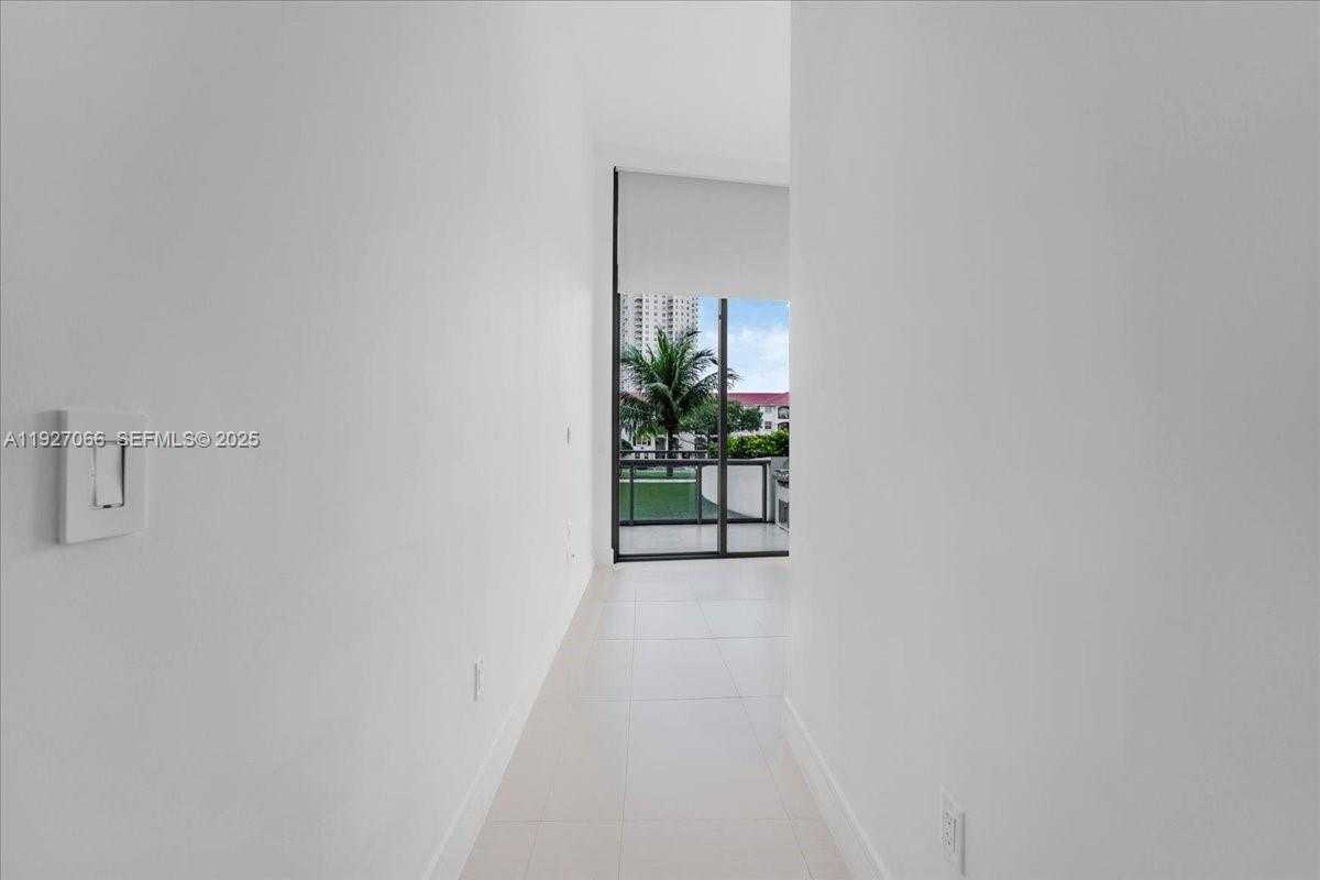 Small Image of 3250 NORTH EAST 188TH ST #103, Aventura Number 34
