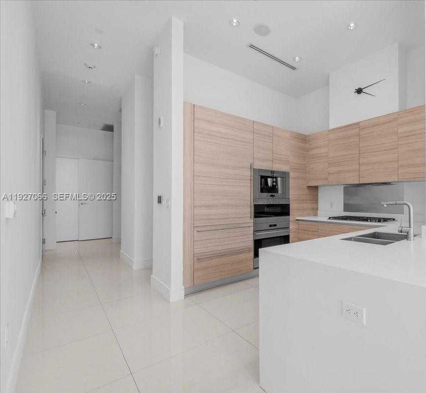 Small Image of 3250 NORTH EAST 188TH ST #103, Aventura Number 39
