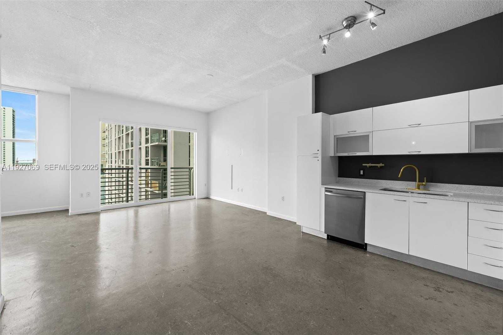 Small Image of 133 NORTH EAST 2ND AVE #1905, Miami Number 35