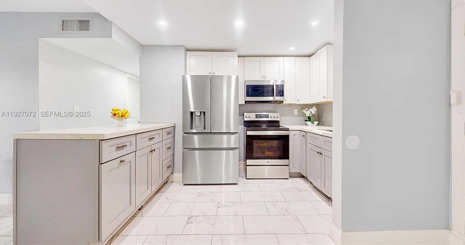 Small Image of 6195 WEST 18TH AVE #G101, Hialeah Number 3