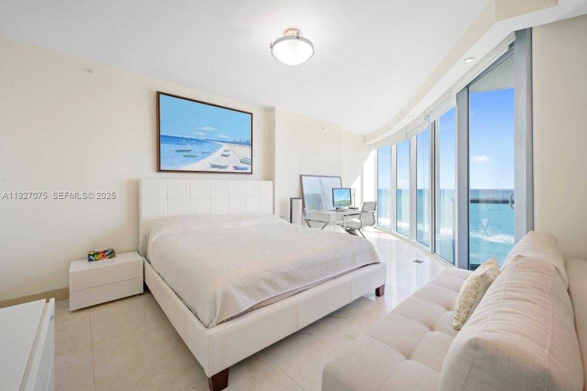 Small Image of 17001 COLLINS AVE #1204, Sunny Isles Beach Number 12
