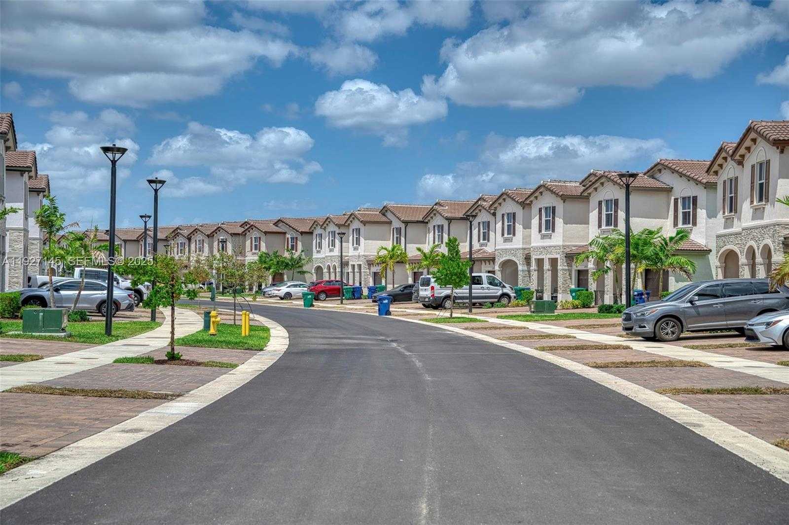 Small Image of 12661 NORTH WEST 23RD PL, Miami Number 2