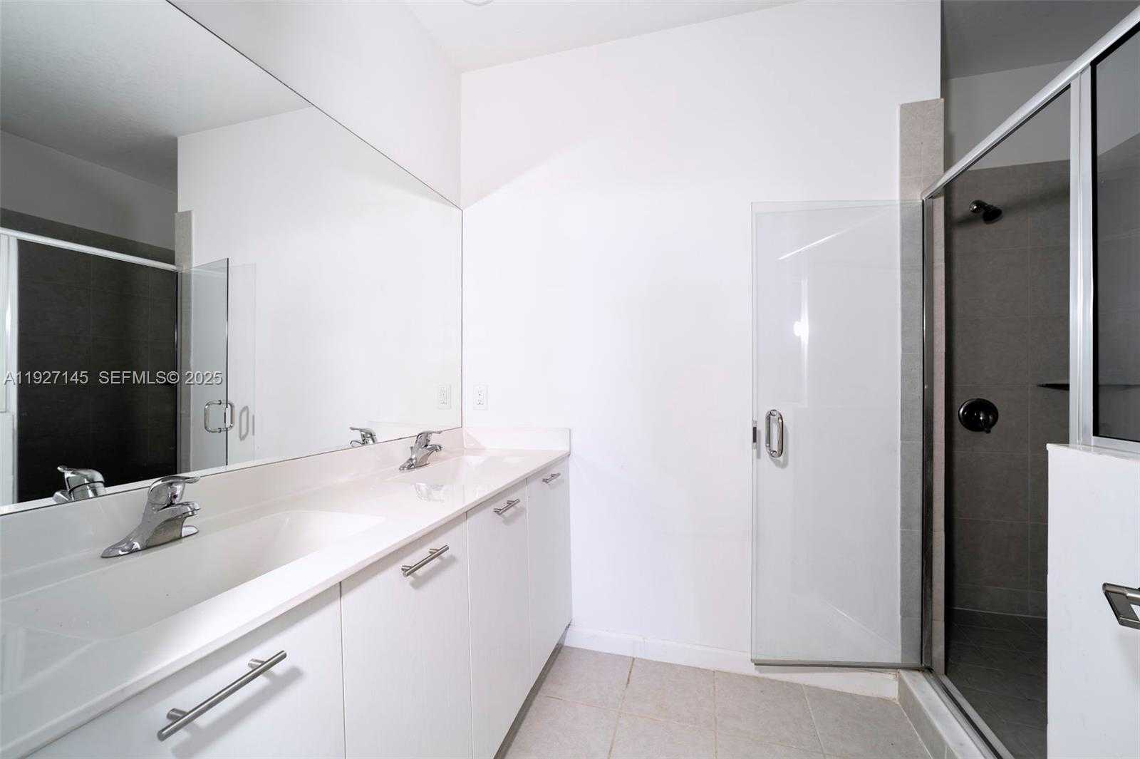 Small Image of 12661 NORTH WEST 23RD PL, Miami Number 21