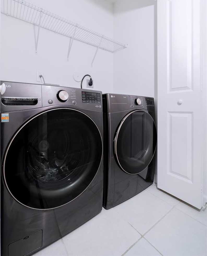 Small Image of 12661 NORTH WEST 23RD PL, Miami Number 33