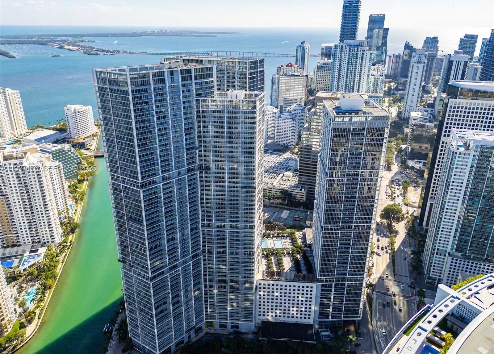 Small Image of 495 BRICKELL AVE #2405, Miami Number 32