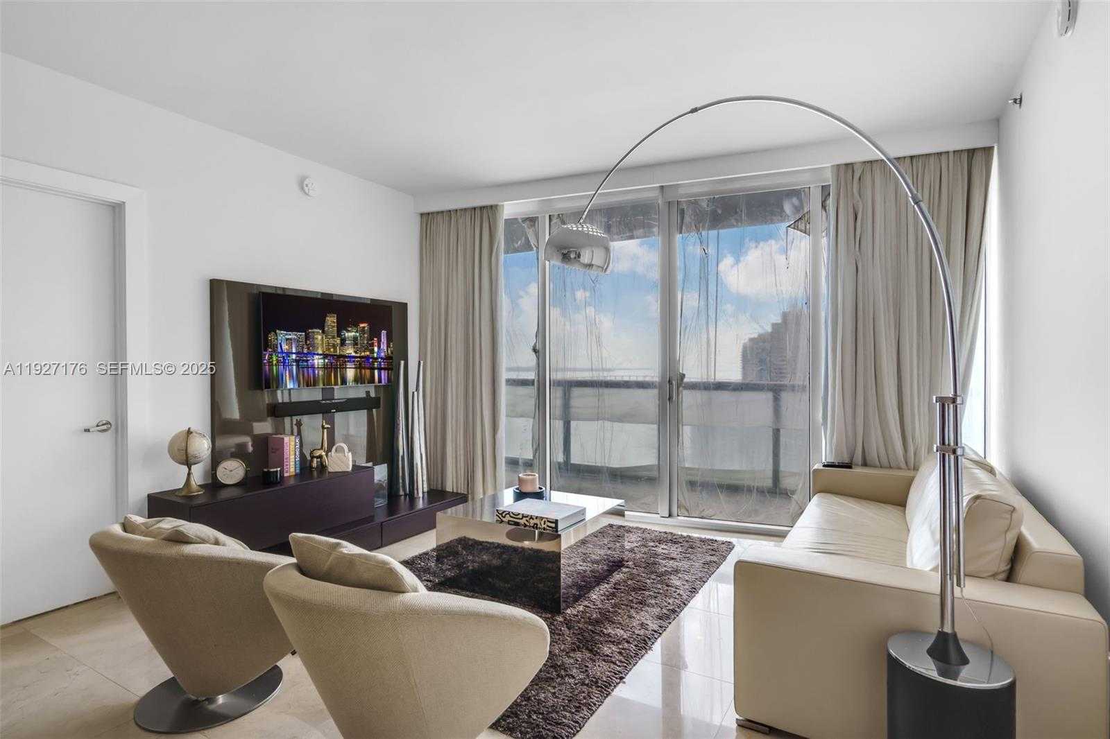 Small Image of 495 BRICKELL AVE #2405, Miami Number 9