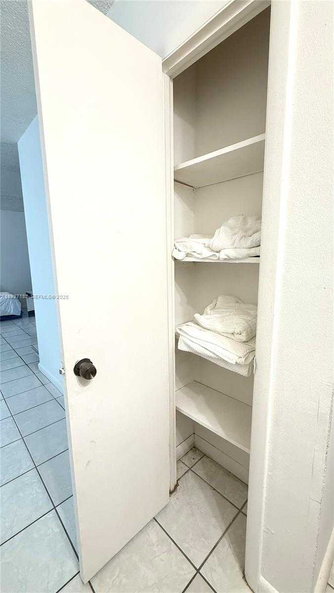 Small Image of 14850 NARANJA LAKES BLVD #B1K, Homestead Number 11