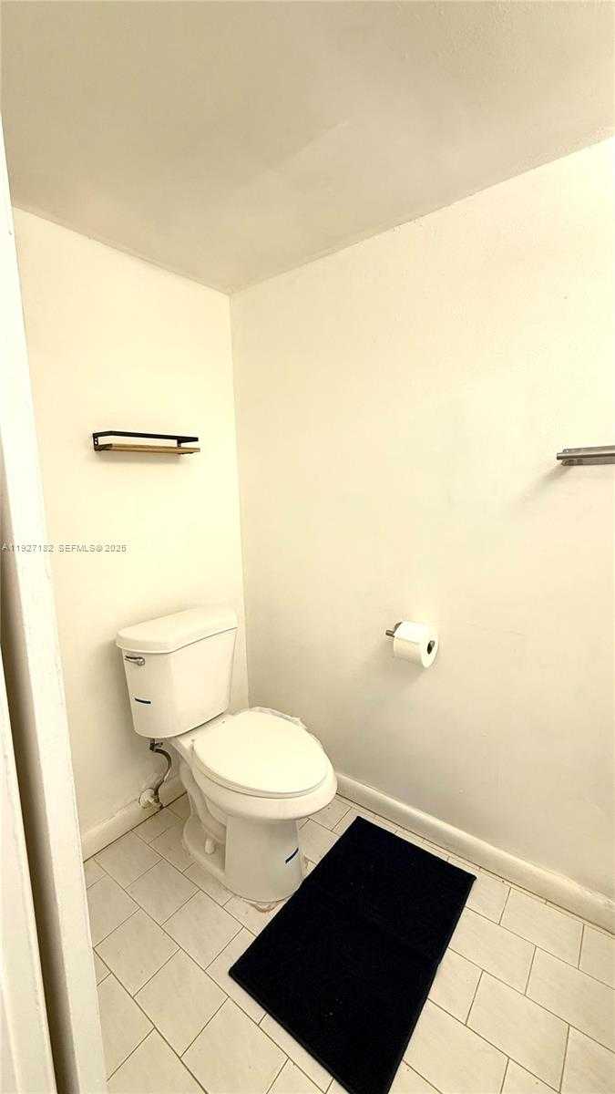 Small Image of 14850 NARANJA LAKES BLVD #B1K, Homestead Number 12