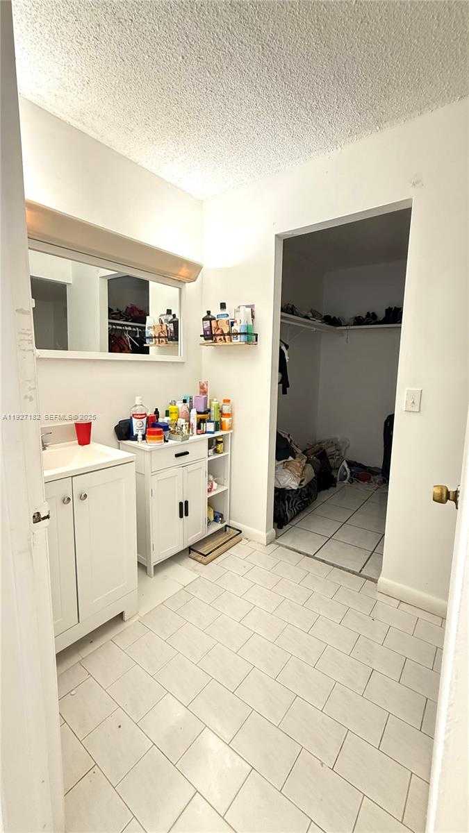 Small Image of 14850 NARANJA LAKES BLVD #B1K, Homestead Number 18