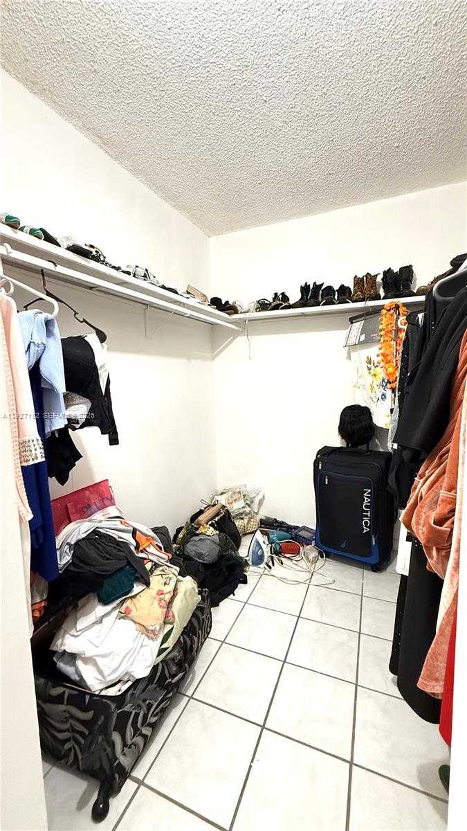 Small Image of 14850 NARANJA LAKES BLVD #B1K, Homestead Number 21