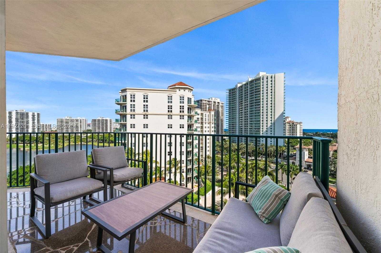 Small Image of 19900 EAST COUNTRY CLUB DR #1112, Aventura Number 11