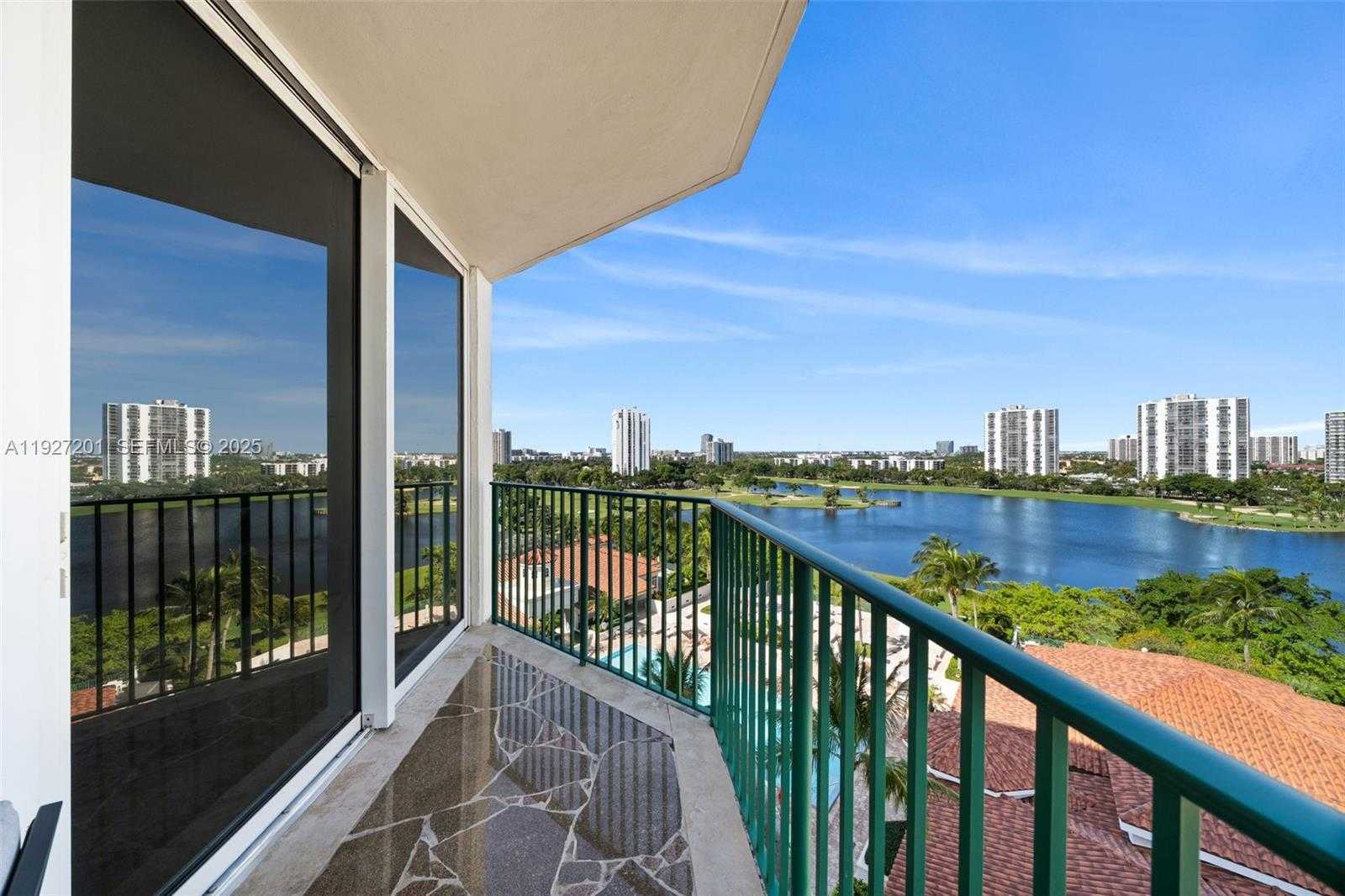 Small Image of 19900 EAST COUNTRY CLUB DR #1112, Aventura Number 13