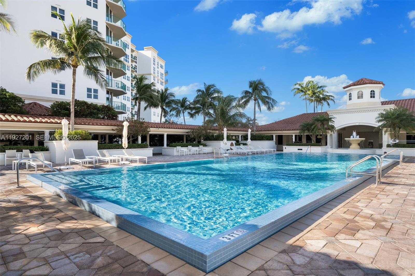 Small Image of 19900 EAST COUNTRY CLUB DR #1112, Aventura Number 37