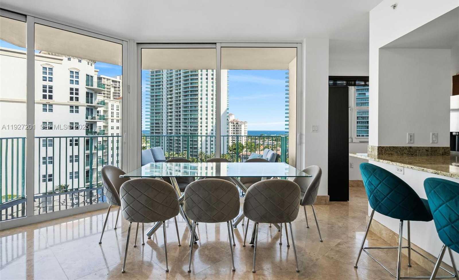 Small Image of 19900 EAST COUNTRY CLUB DR #1112, Aventura Number 4