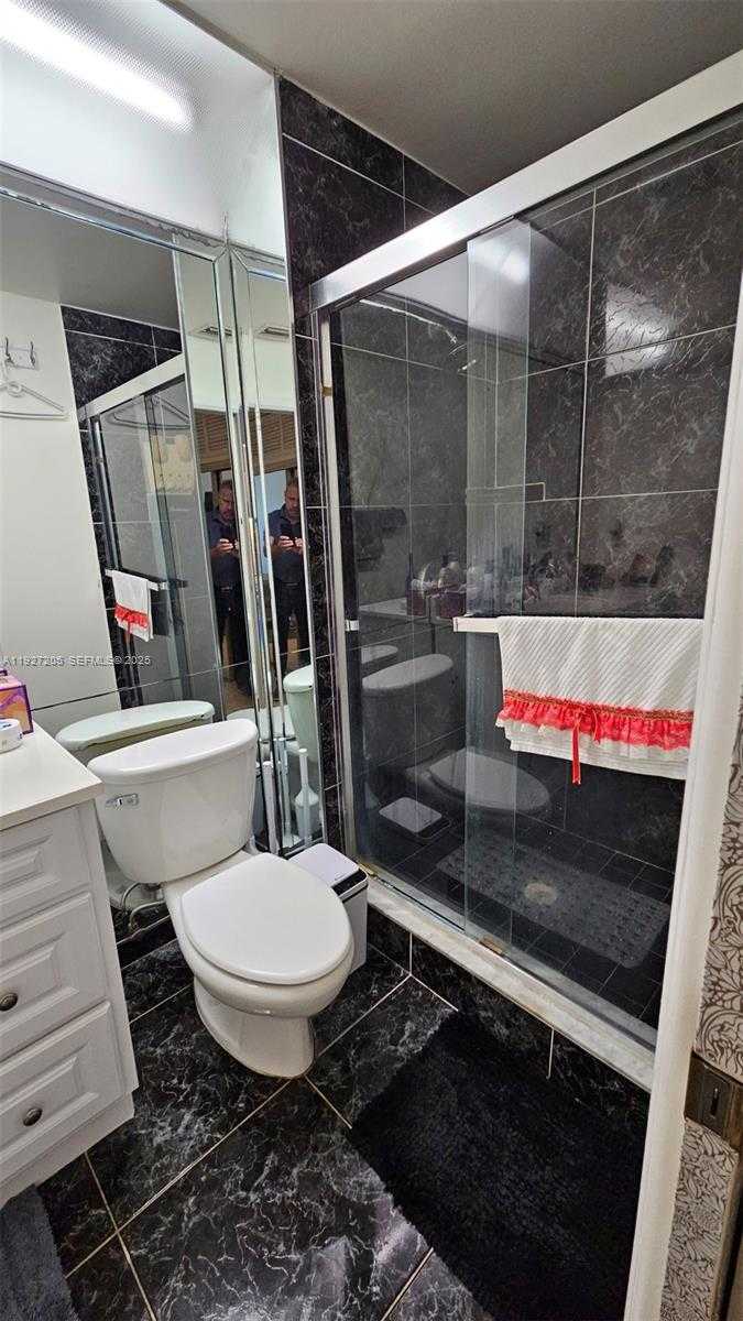 Small Image of 2750 NORTH 34TH AVE #9A, Hollywood Number 21