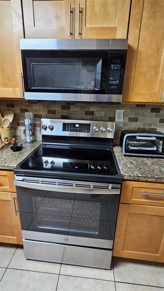 Small Image of 2750 NORTH 34TH AVE #9A, Hollywood Number 7