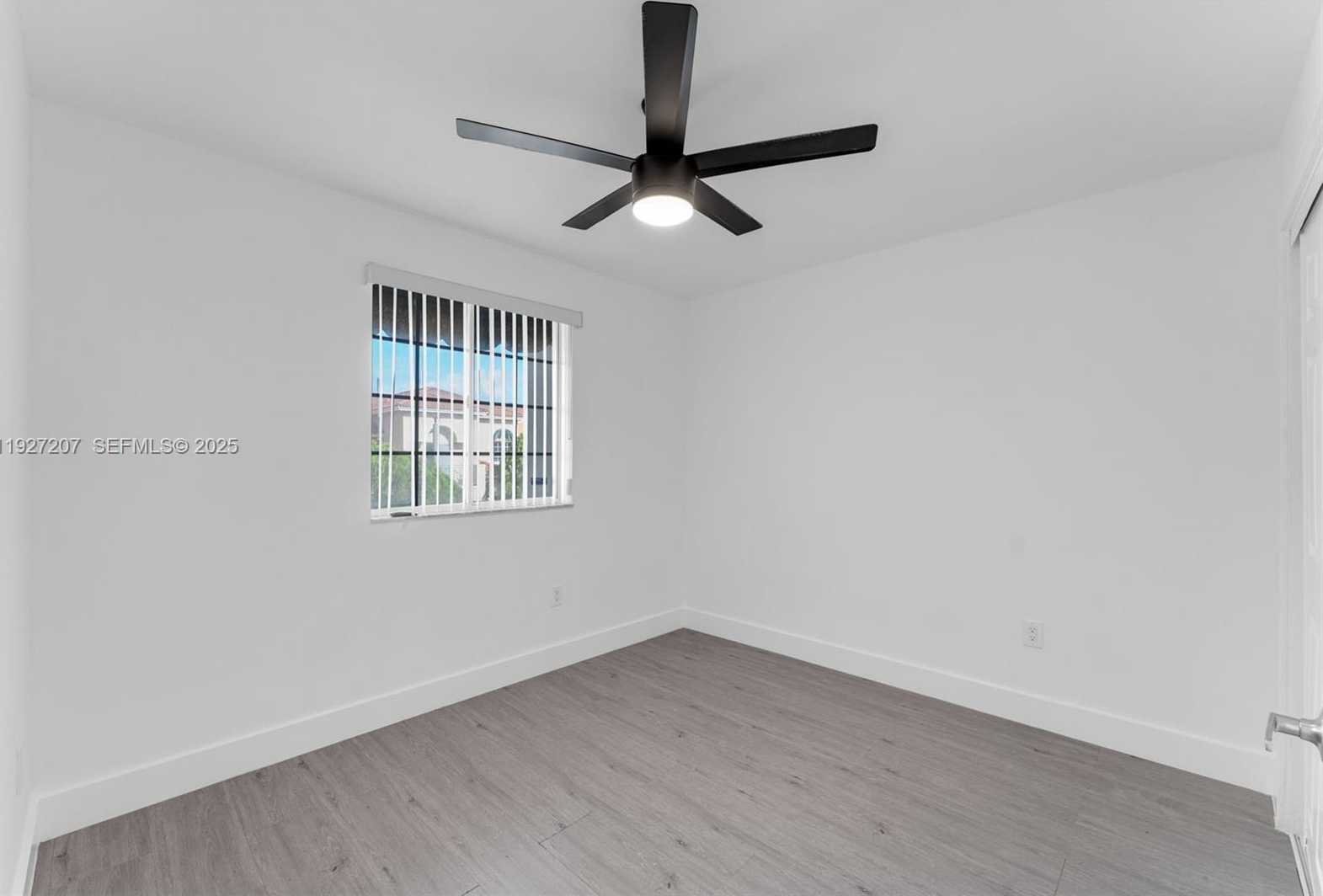 Small Image of 13446 SOUTH WEST 153RD TER #2101, Miami Number 14