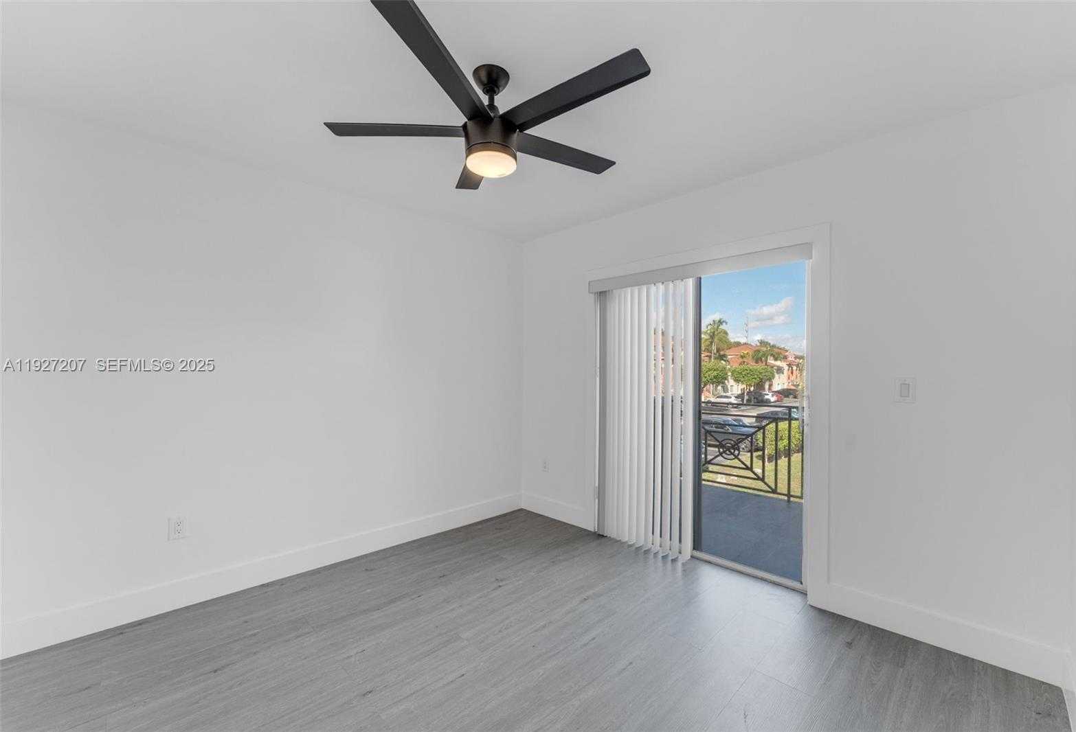 Small Image of 13446 SOUTH WEST 153RD TER #2101, Miami Number 16