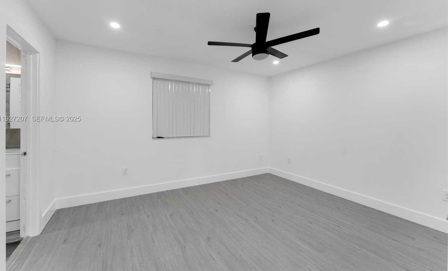 Small Image of 13446 SOUTH WEST 153RD TER #2101, Miami Number 19