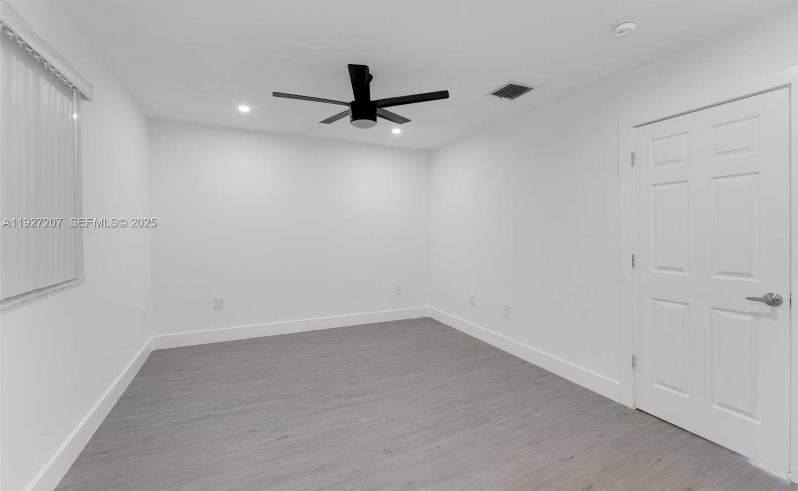 Small Image of 13446 SOUTH WEST 153RD TER #2101, Miami Number 23