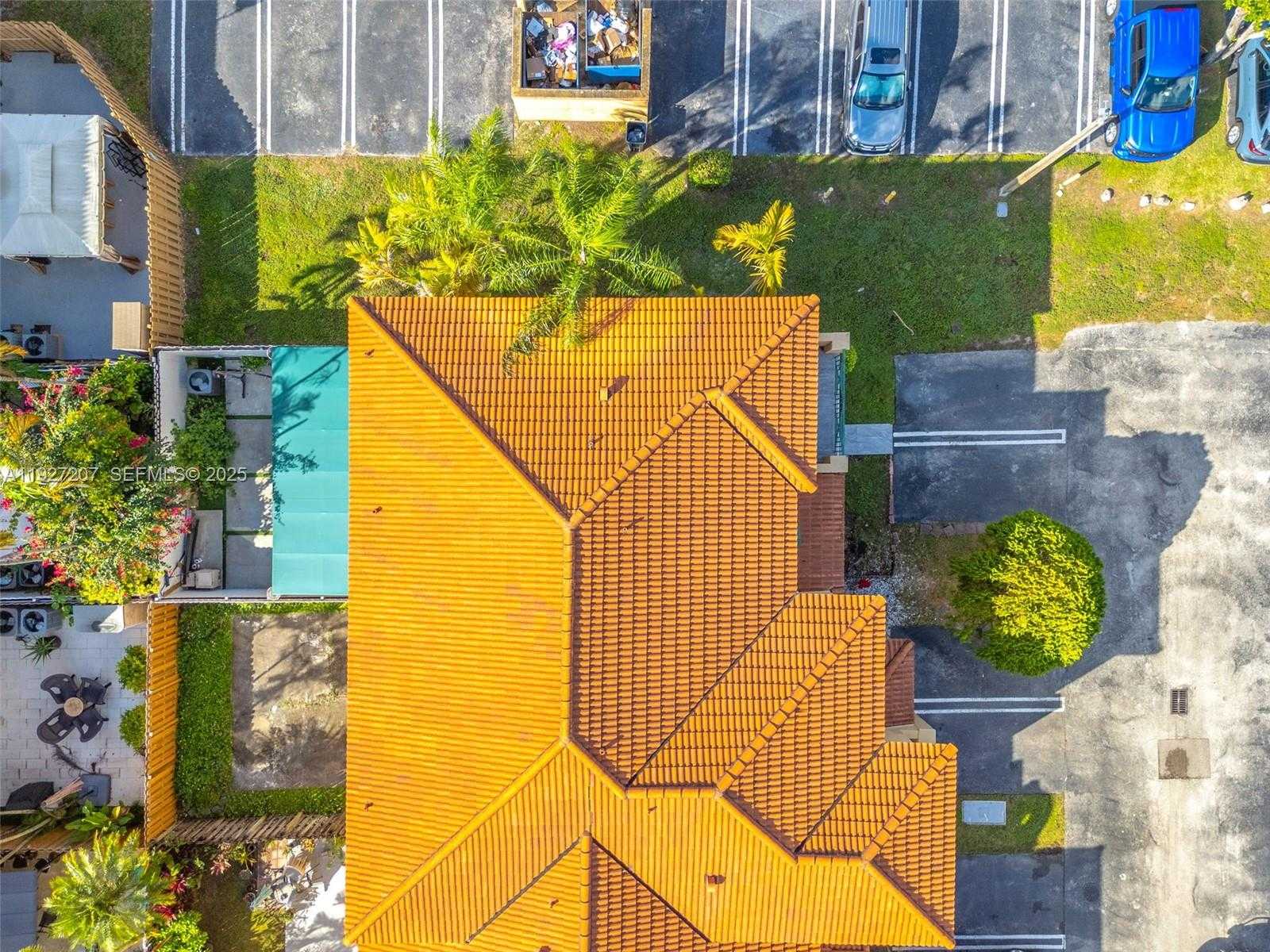 Small Image of 13446 SOUTH WEST 153RD TER #2101, Miami Number 32