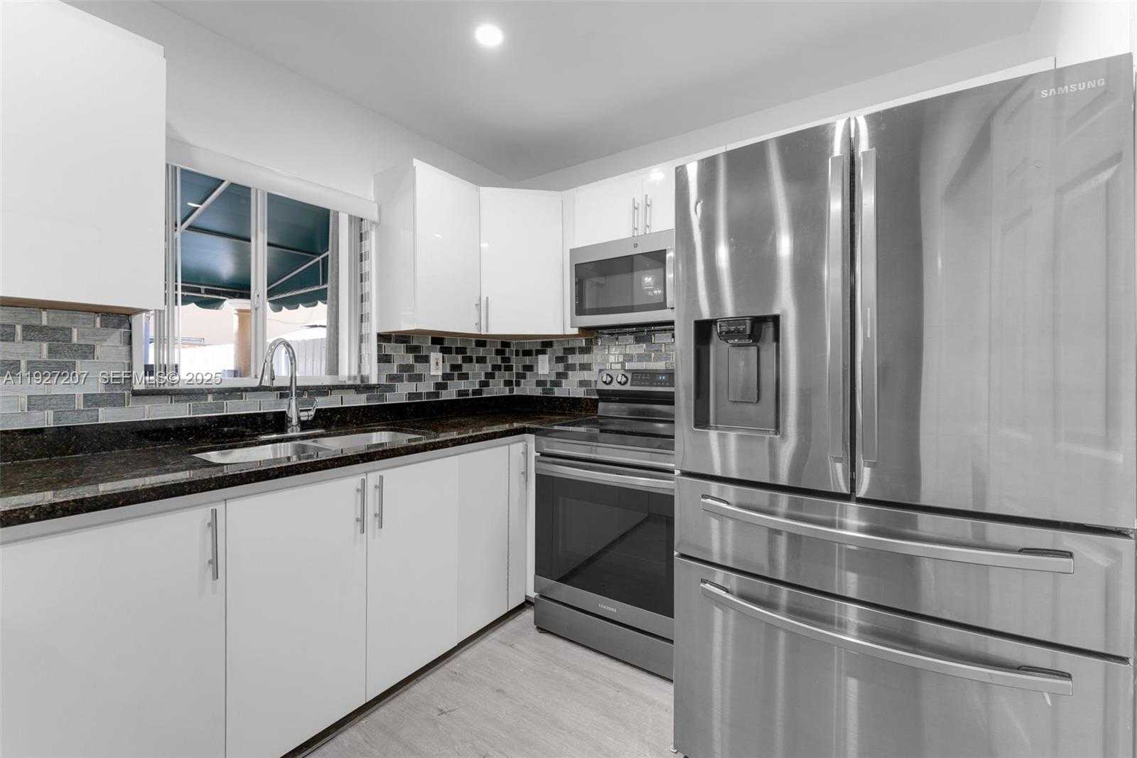 Small Image of 13446 SOUTH WEST 153RD TER #2101, Miami Number 9