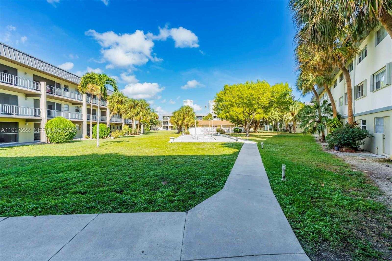 Small Image of 300 LAYNE BLVD #311, Hallandale Beach Number 42