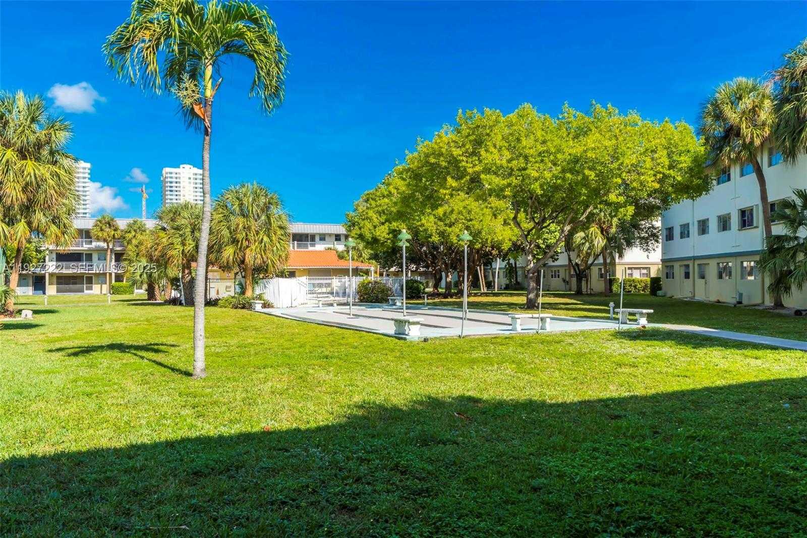 Small Image of 300 LAYNE BLVD #311, Hallandale Beach Number 44