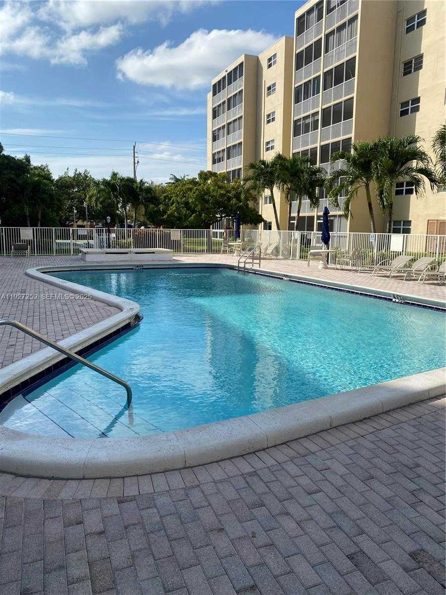 Small Image of 610 NORTH EAST 12TH AVE #308, Hallandale Beach Number 2
