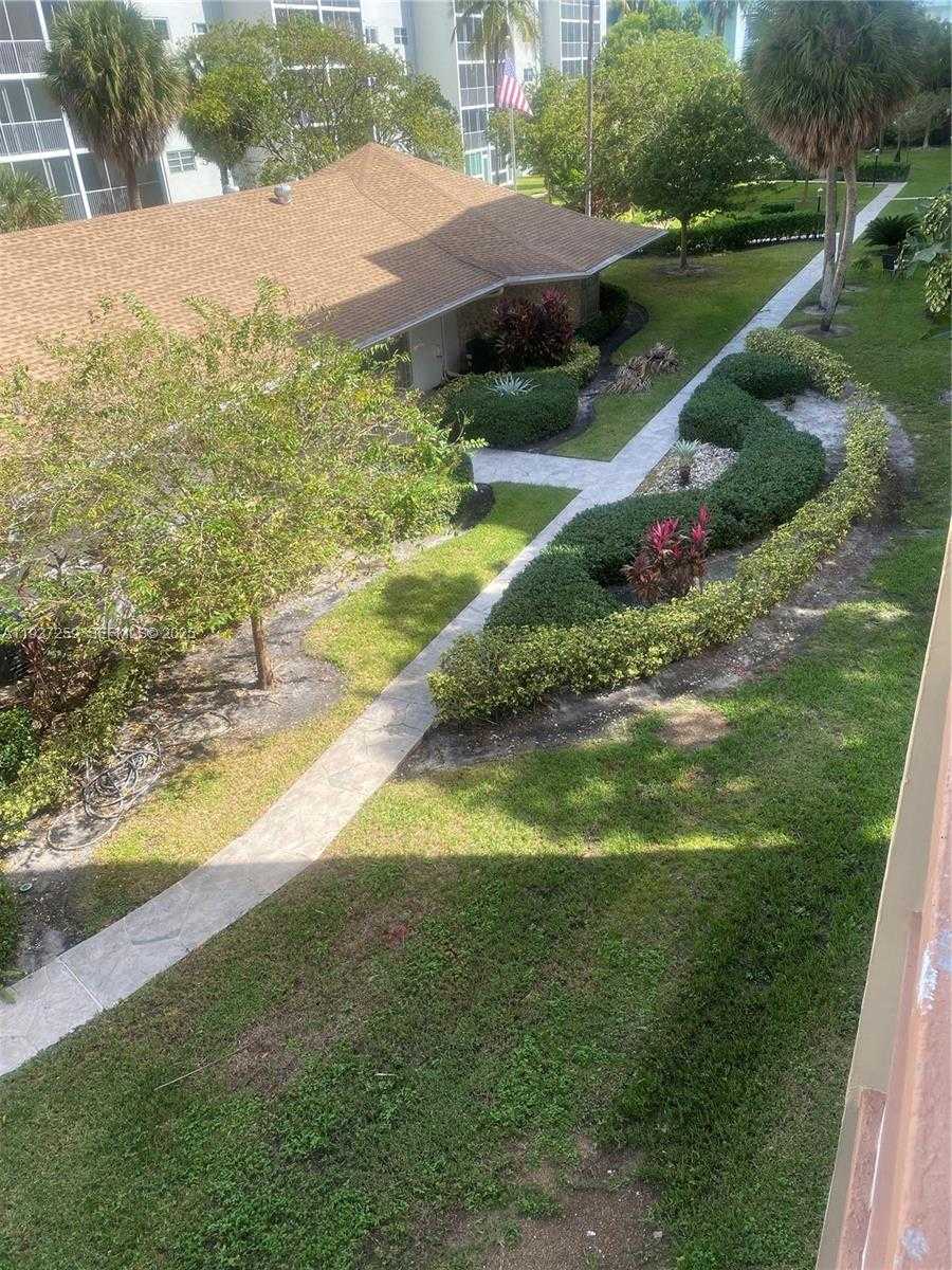 Small Image of 610 NORTH EAST 12TH AVE #308, Hallandale Beach Number 5