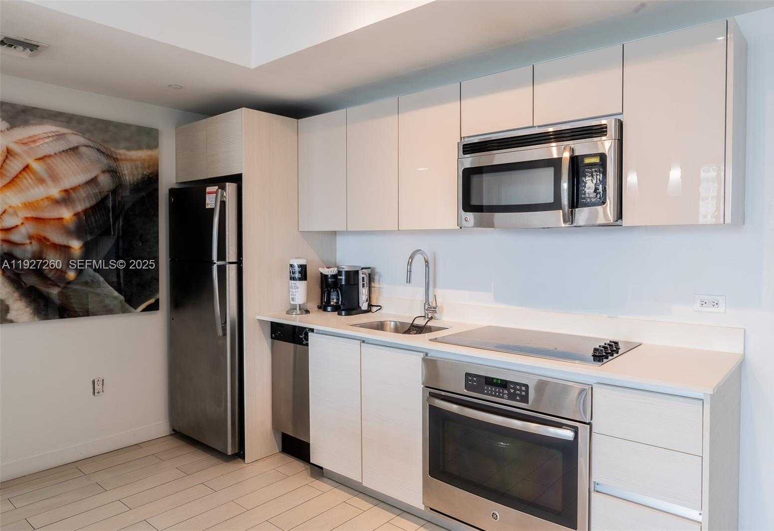 Small Image of 2602 EAST HALLANDALE BEACH BLVD #R809, Hallandale Beach Number 7