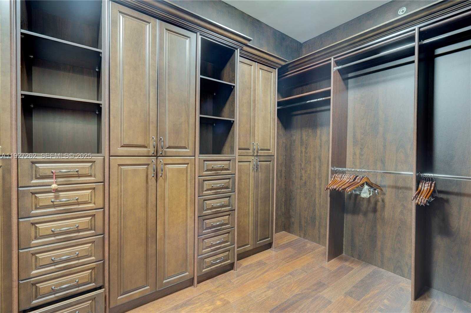 Small Image of 16047 COLLINS AVE #1604, Sunny Isles Beach Number 28