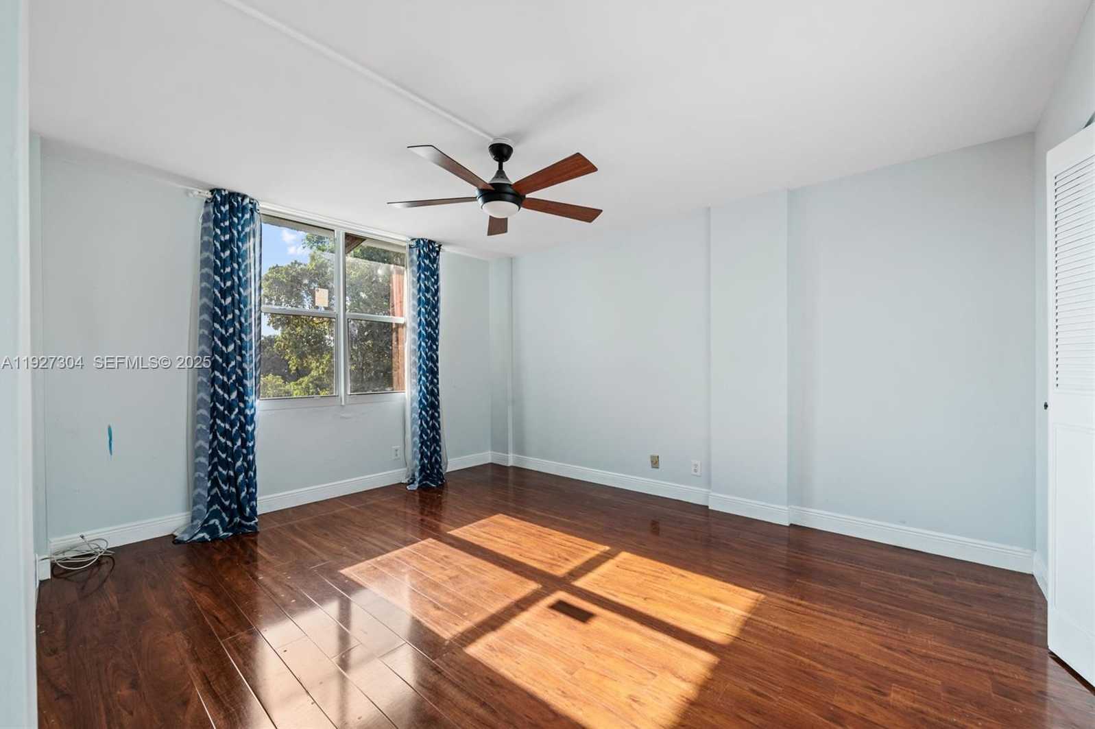 Small Image of 116 ROYAL PARK DR #4D, Oakland Park Number 16