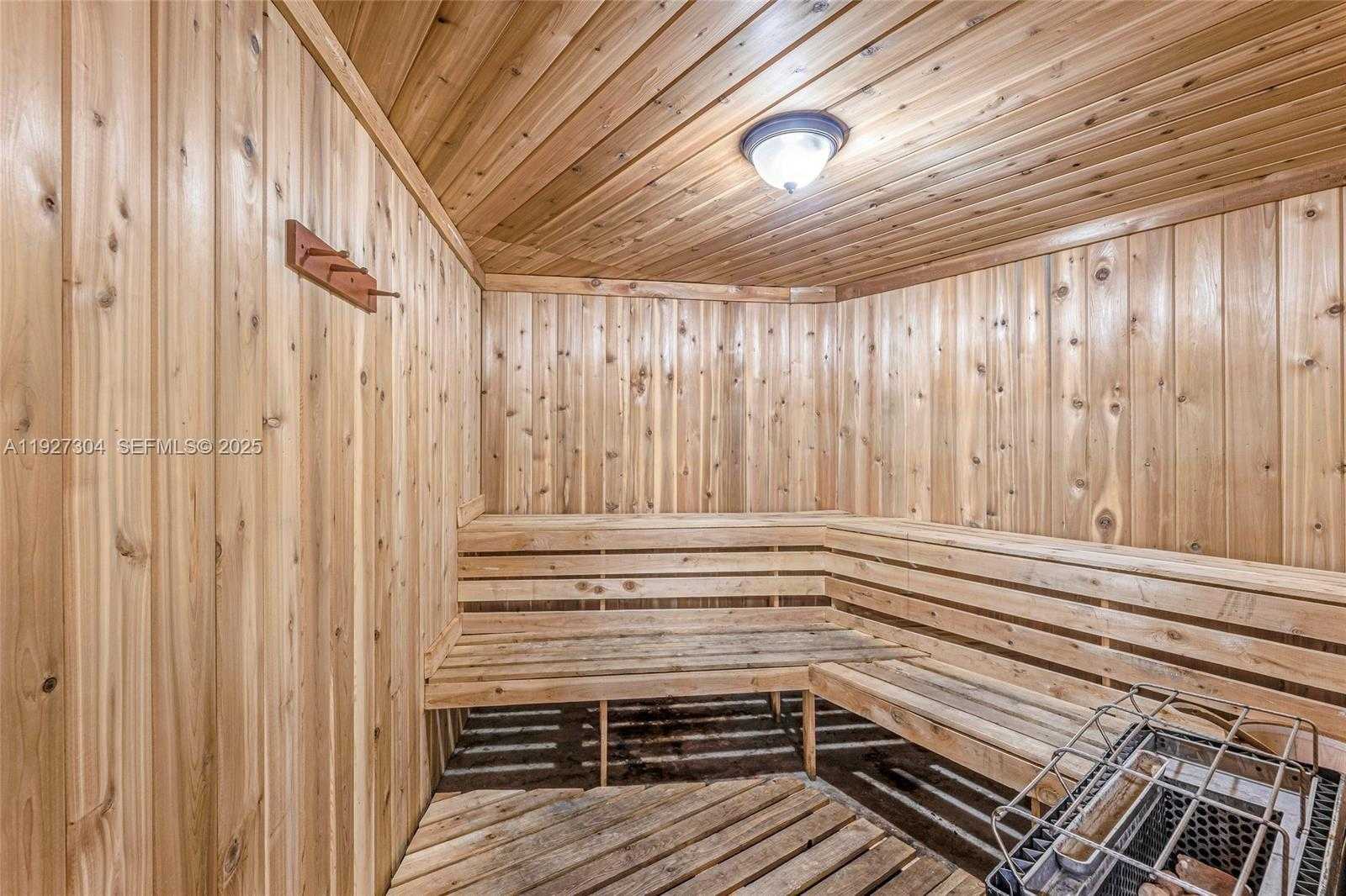 Small Image of 116 ROYAL PARK DR #4D, Oakland Park Number 30