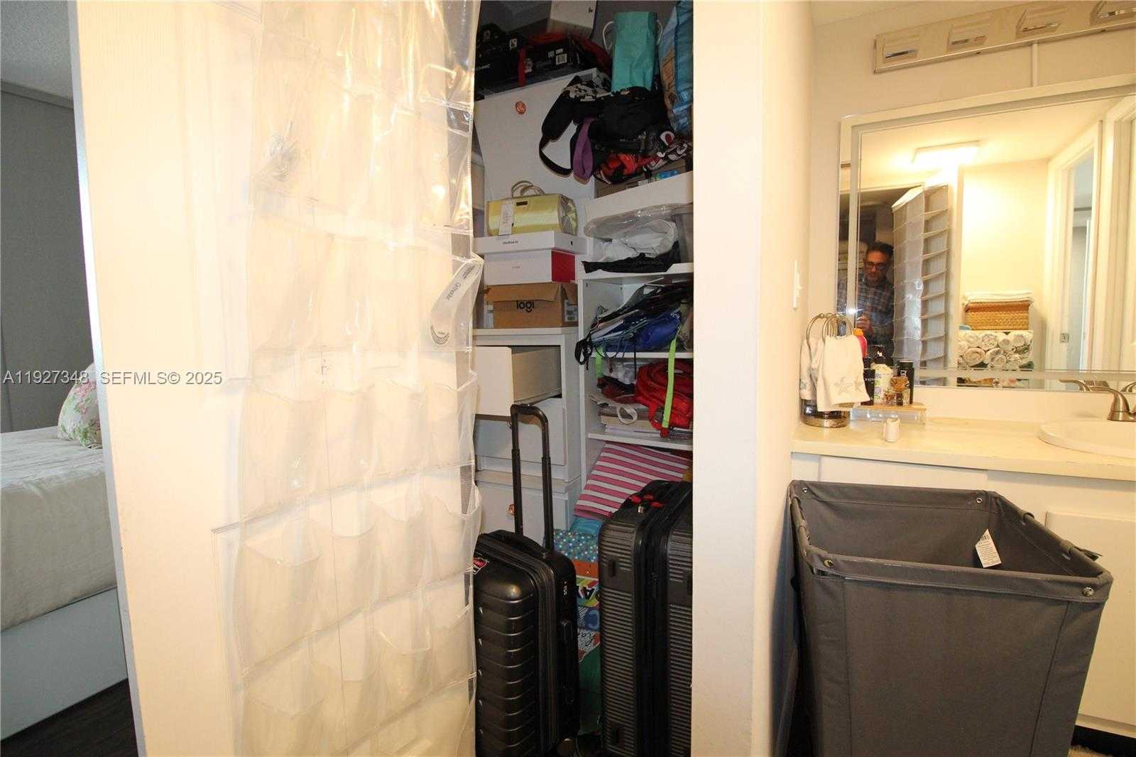 Small Image of 20379 WEST COUNTRY CLUB DR #2237, Aventura Number 17