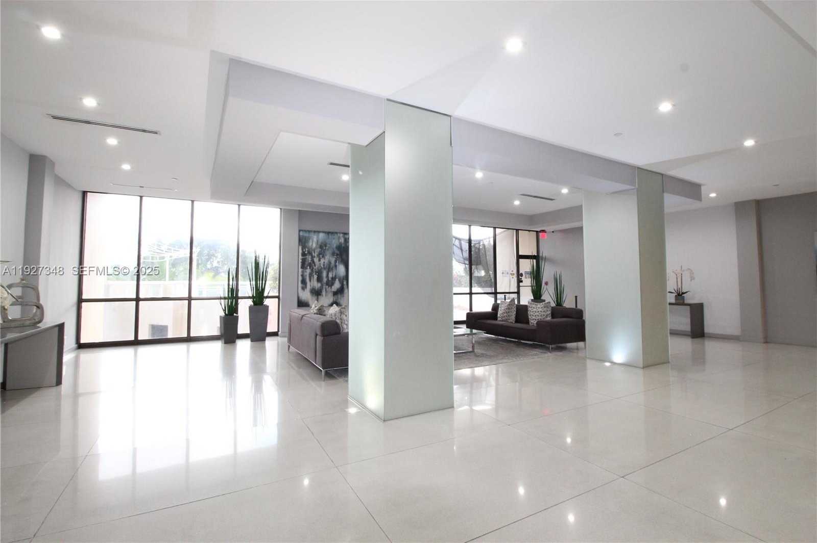 Small Image of 20379 WEST COUNTRY CLUB DR #2237, Aventura Number 30