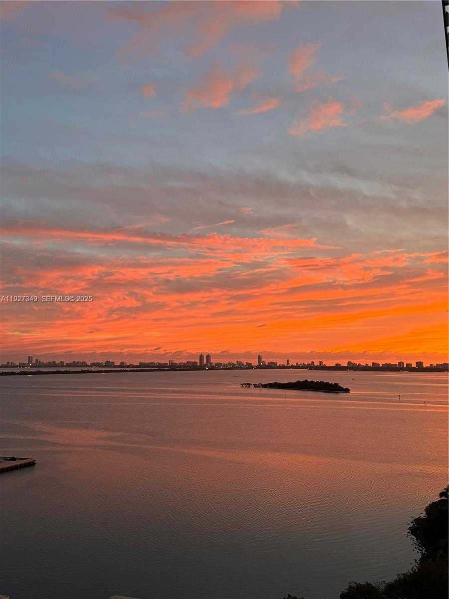 Small Image of 2000 NORTH BAYSHORE DR #1503, Miami Number 29