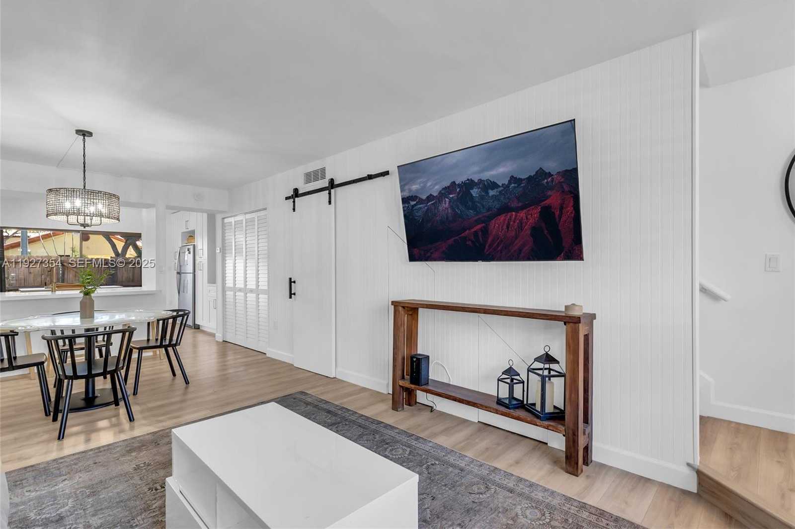 Small Image of 10080 SOUTH WEST 77TH CT, Miami Number 4